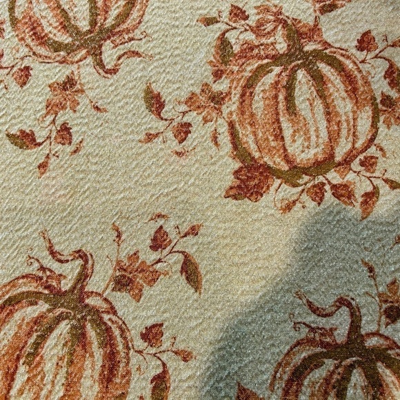 FALL TABLECLOTH Rachel Ashwell Orange Pumpkin Metallic  The Farmhouse 69” x 57” - Picture 9 of 15